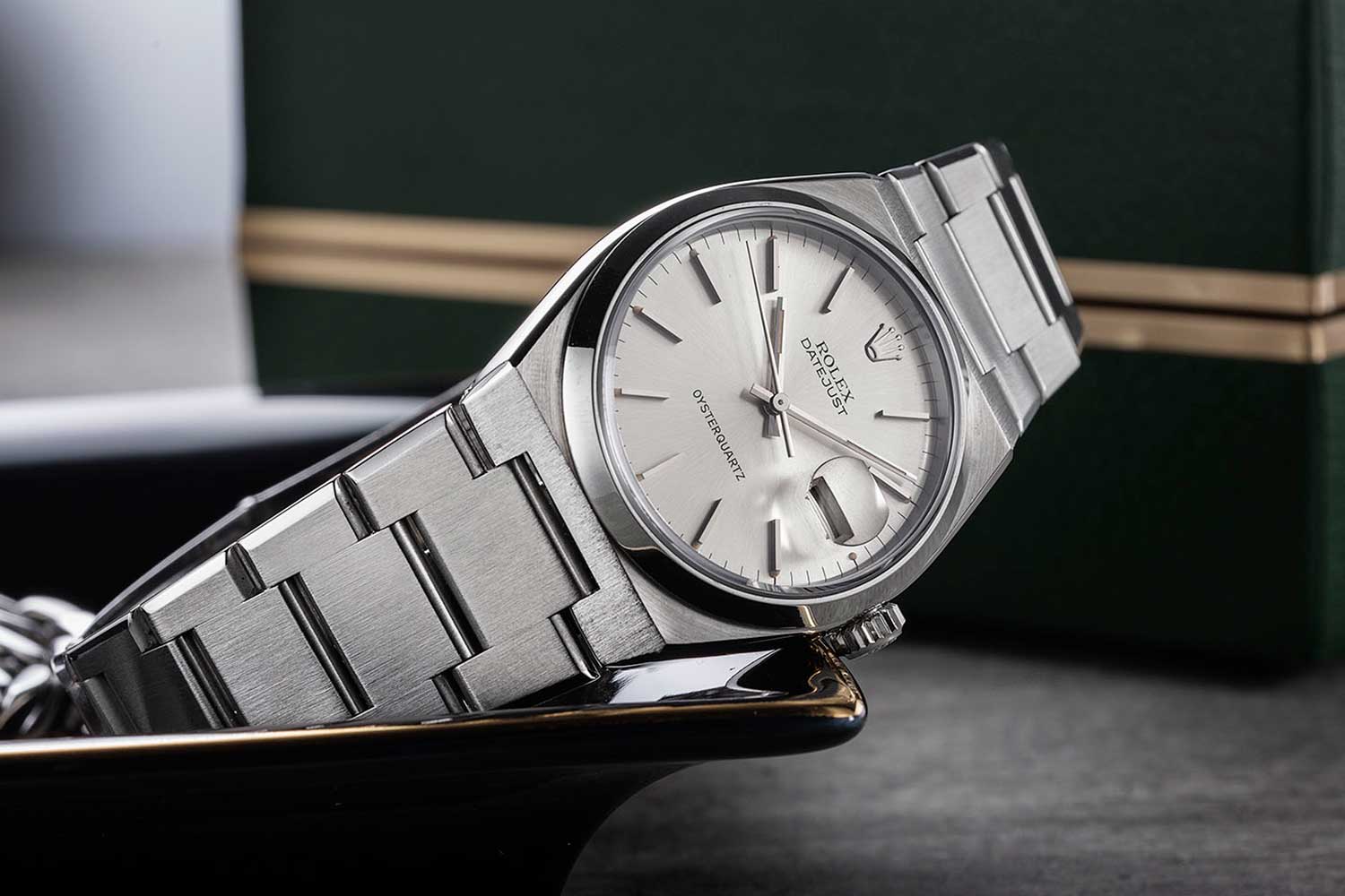 The Mk1 Rolex Oysterquartz 17000's dial very simply reads: ROLEX DATEJUST on the top half and OYSTERQUARTZ on the bottom half (Image: Revolution©)